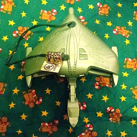 1995 Hallmark Romulan Warbird Light Up Ornament from Star Trek the Next Generati - Picture 4 of 6